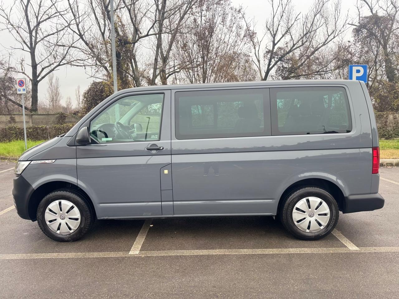 VOLKSWAGEN CARAVELLE T6.1 2.0 TDI 9 POSTI 2023