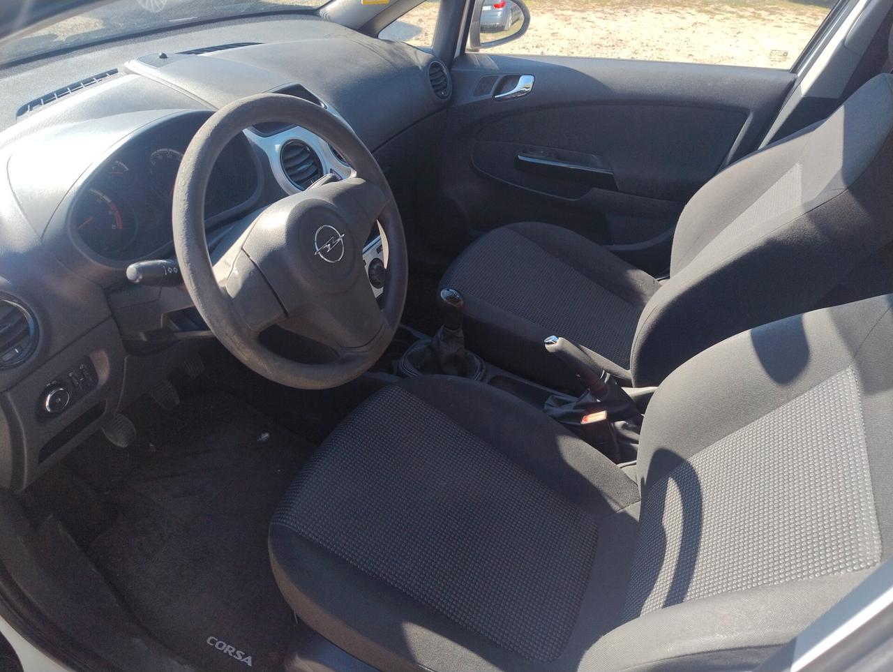 Opel Corsa 1.0 12V 5 porte Club