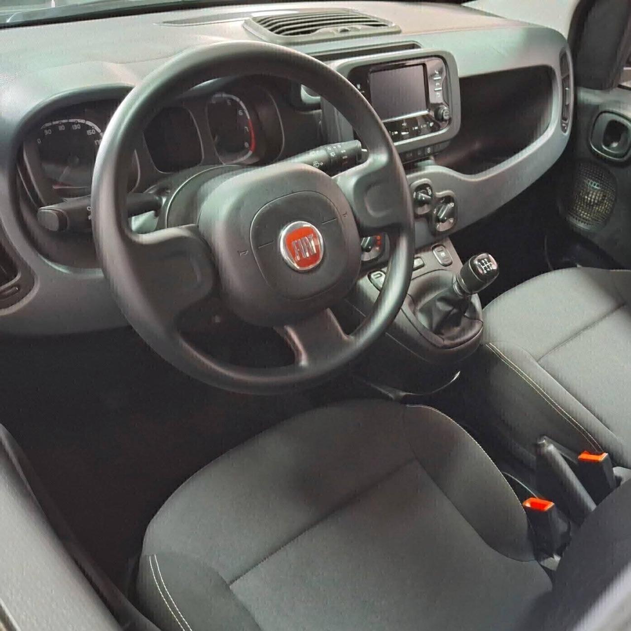 Fiat Panda 1.0 hybrid Vetri oscurati 5posti