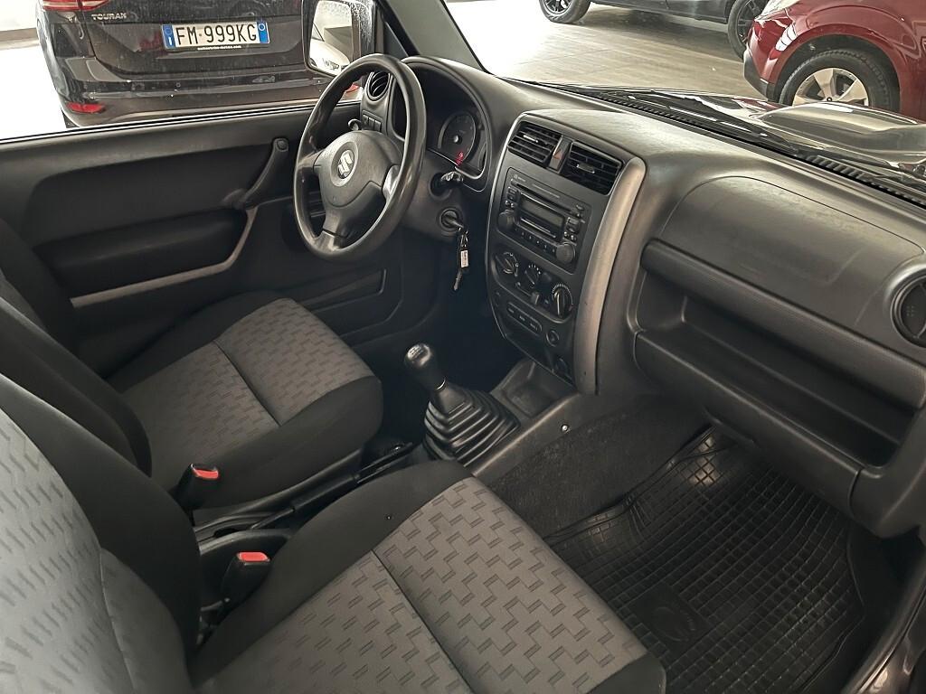 Suzuki Jimny 1.5 DDiS cat 4WD JLX