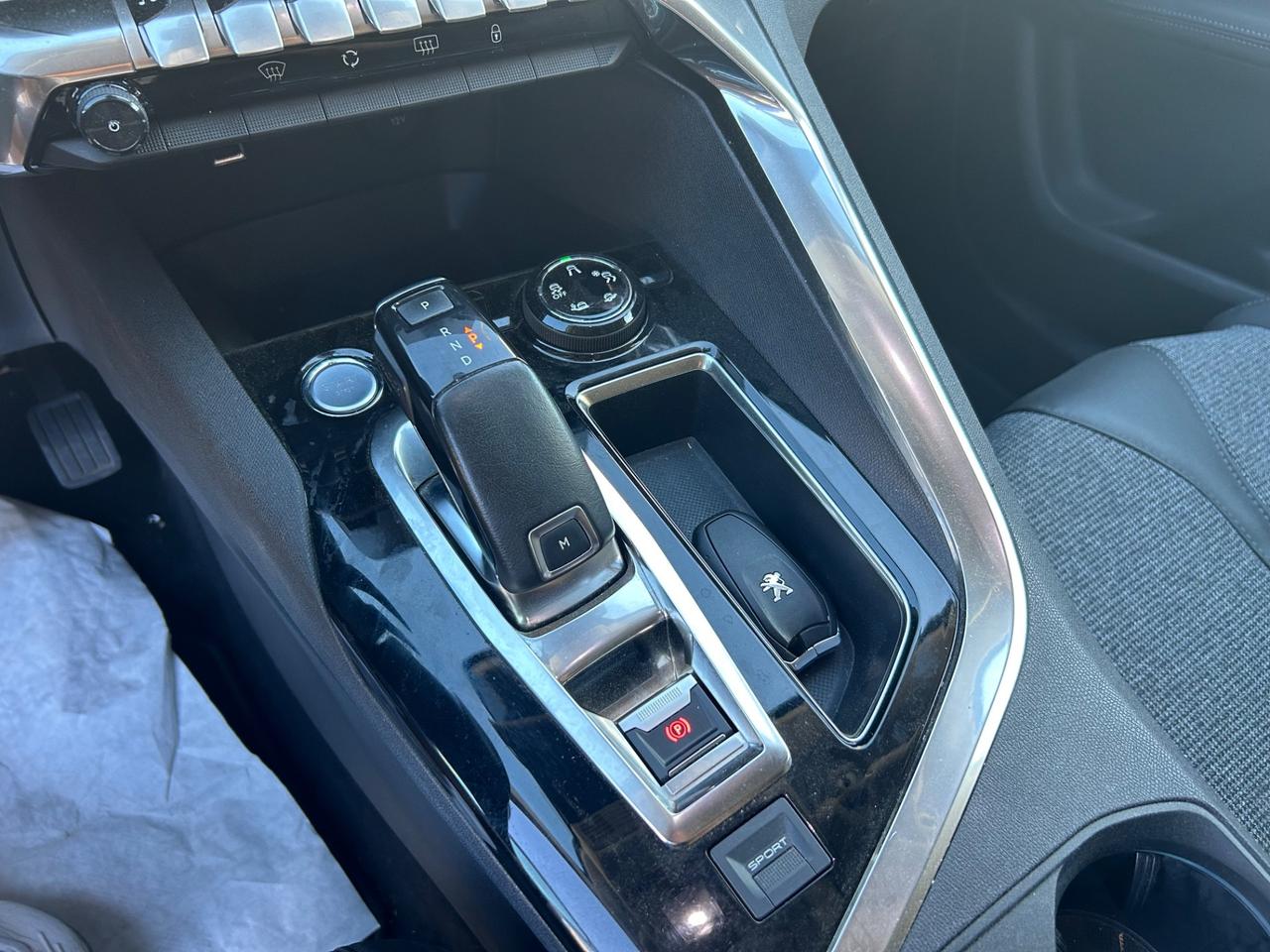 Peugeot 3008 BlueHDi 120 S&S EAT6 Allure