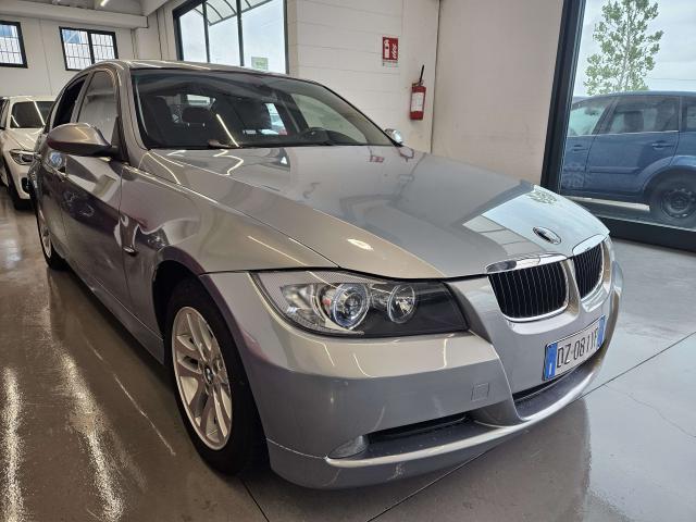 BMW 320 Serie 3 E90 Berlina 320d Eletta