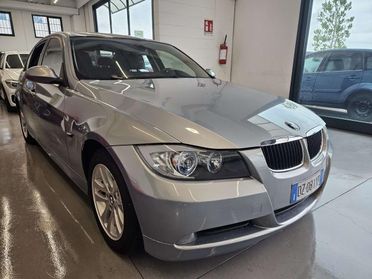 BMW 320 Serie 3 E90 Berlina 320d Eletta