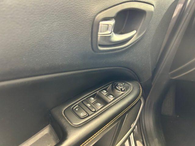 JEEP Compass 2.0 Multijet II aut. 4WD Limited + GANCIO TRAINO