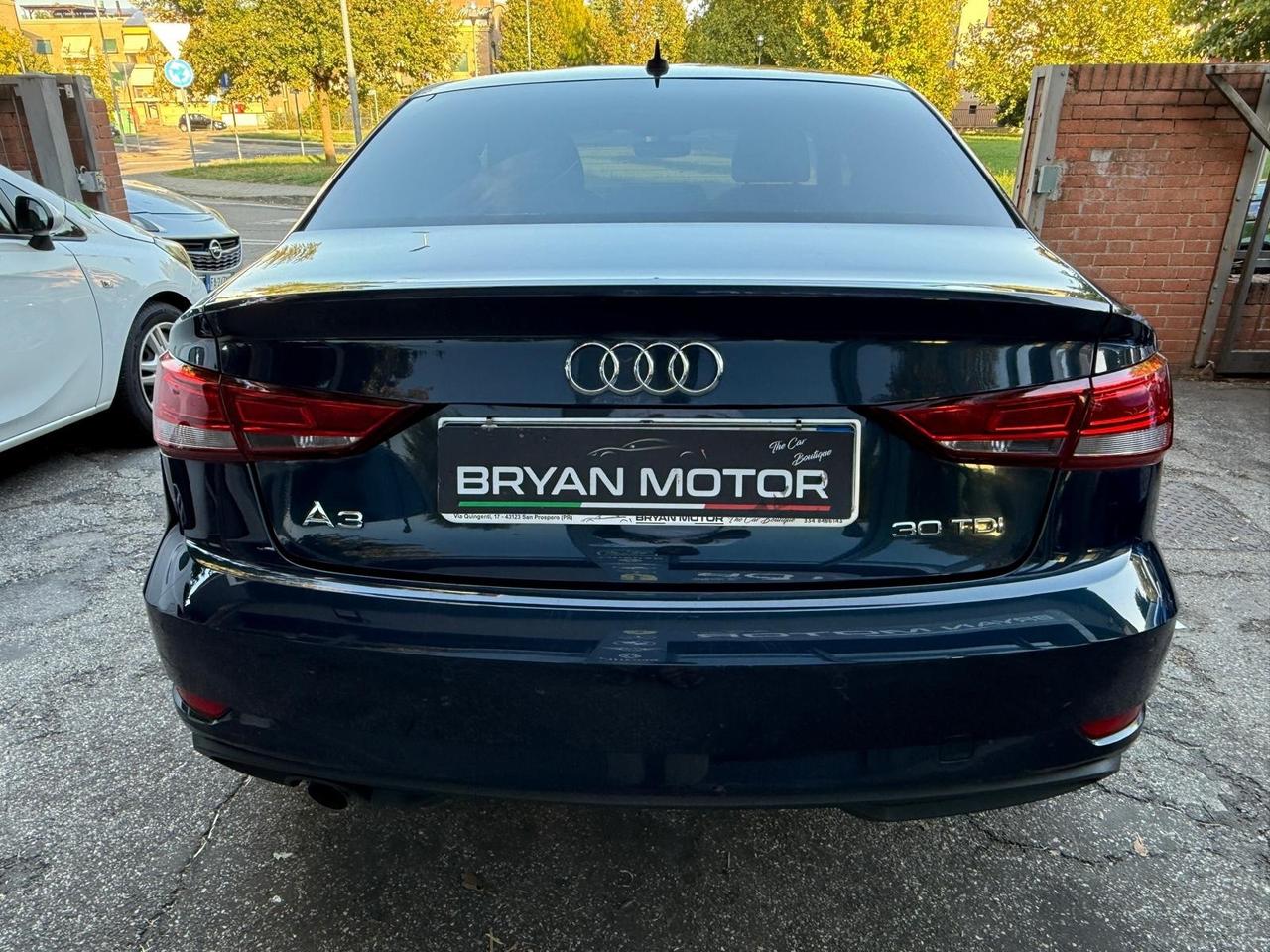 Audi A3 Sedan 30 TDI Business