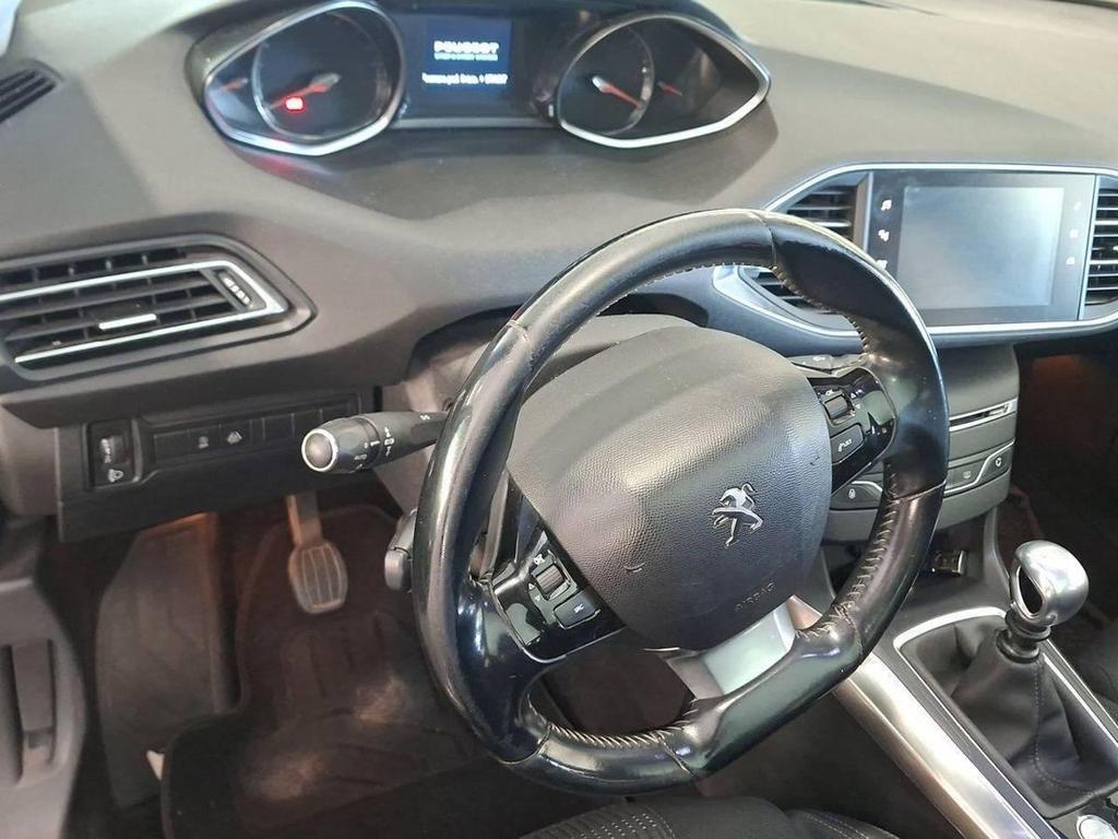 Peugeot 308 Station Wagon 1.5 BlueHDi Allure