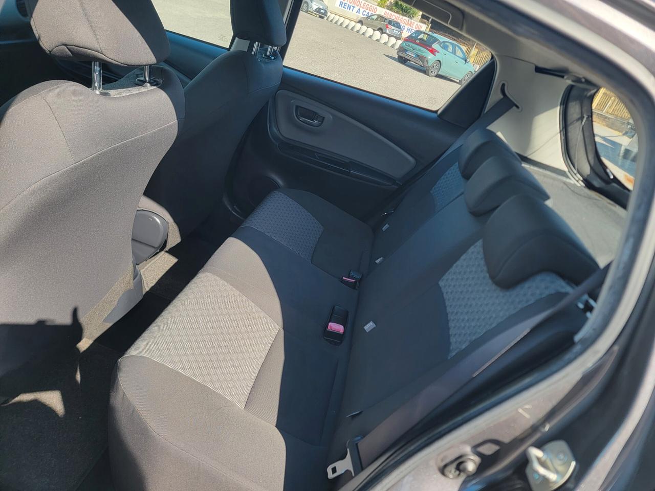 Toyota Yaris 1.4 D-4D 5 porte Active