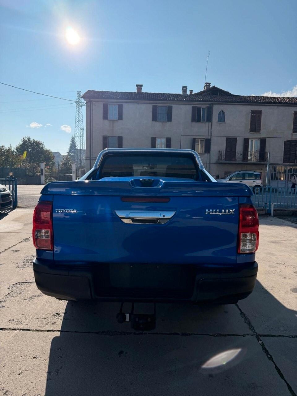 Toyota Hilux 2.4 D-4D 4WD 4 porte Double Cab Comfort