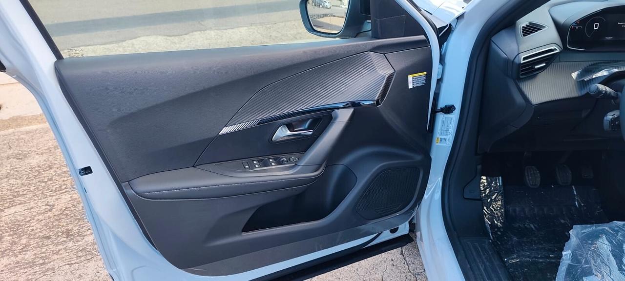 Peugeot 2008 PureTech 100 S&S Allure