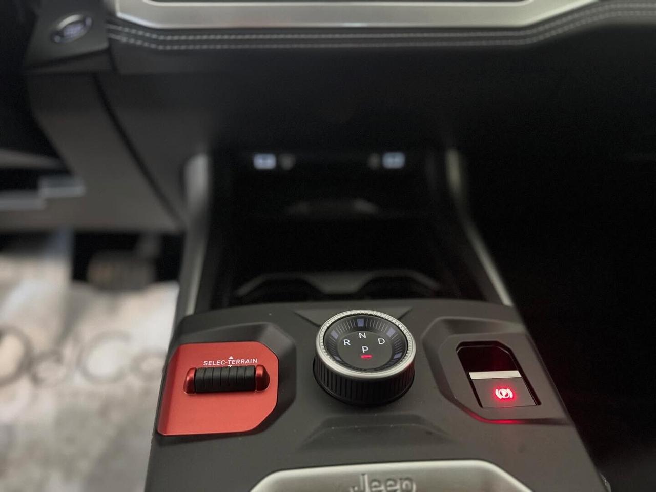 Jeep Compass 1.2 Turbo 48V Hybrid First Edition