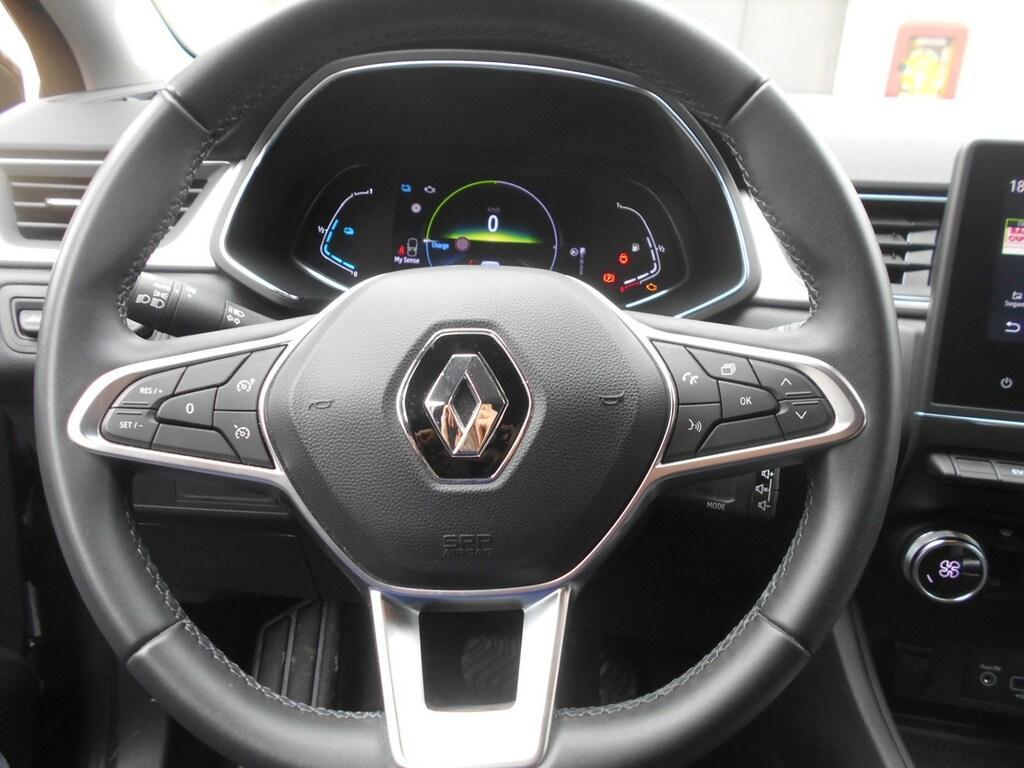 Renault Captur 1.6 Hybrid Techno E-Tech Auto