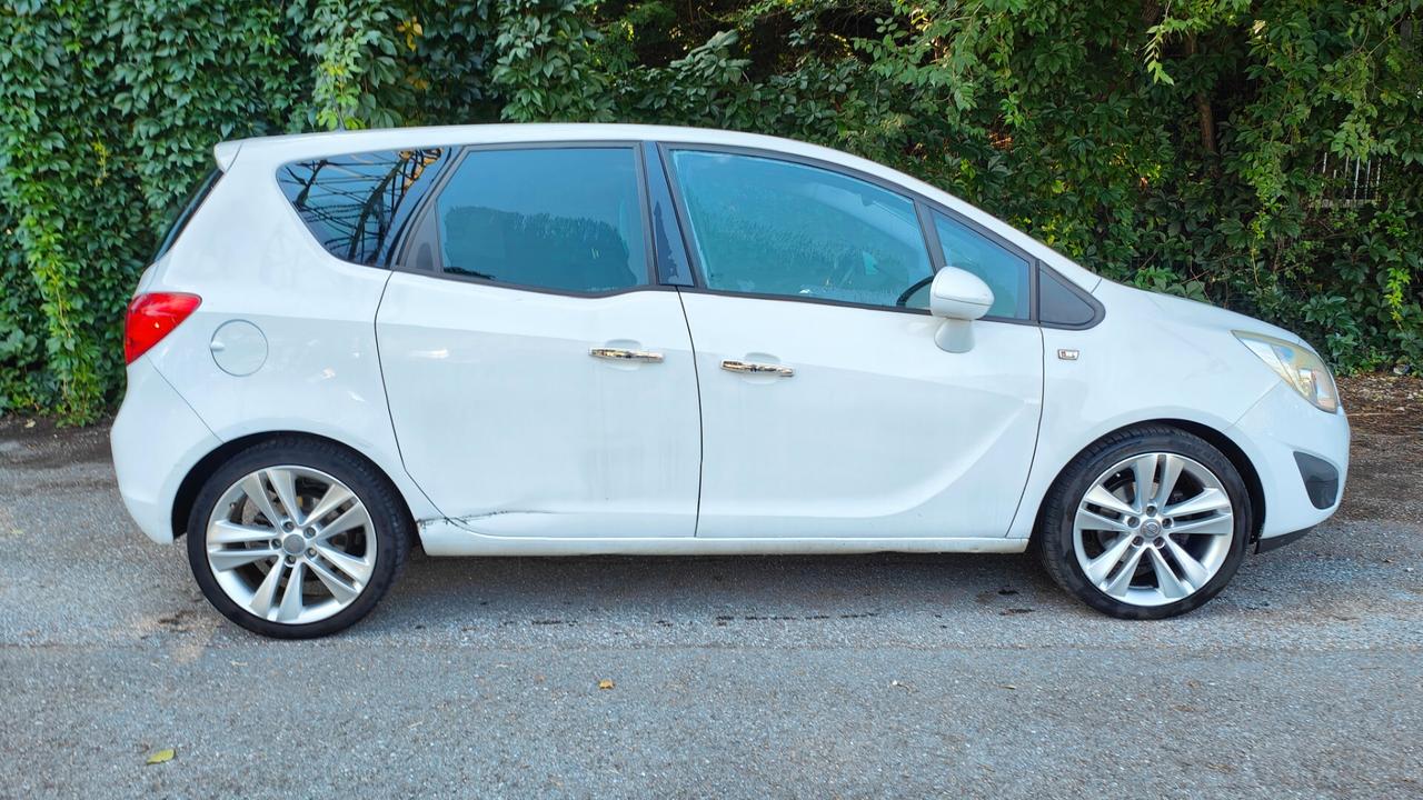 Opel Meriva 1.4 T - 79.000 km