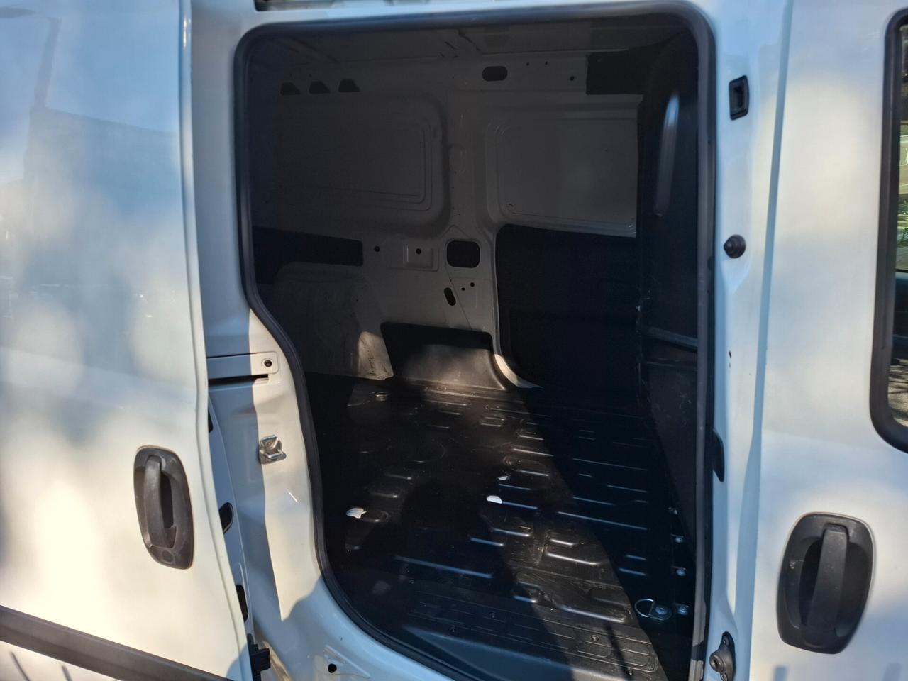 FIAT DOBLO MAXI 1.4 T-JET NATURAL POWER