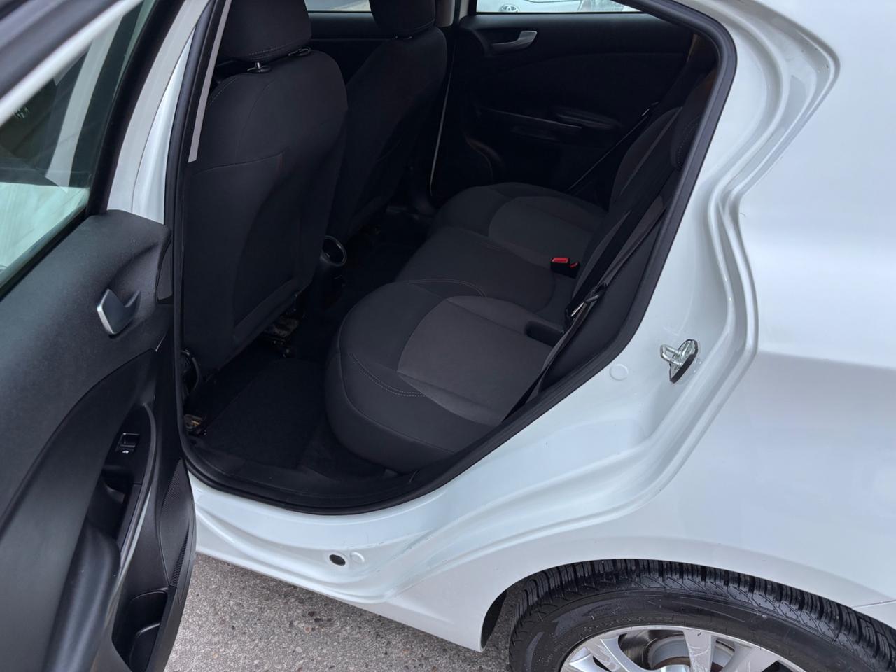 Alfa Romeo Giulietta 1.6 jtdm. Garanzia.Neopatentati