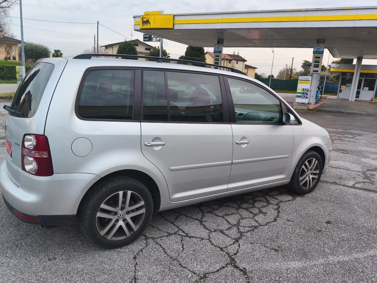 Vw Touran 2.0 H.line Metano Accetto Permute