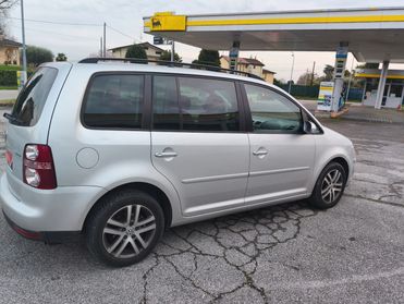 Vw Touran 2.0 H.line Metano Accetto Permute