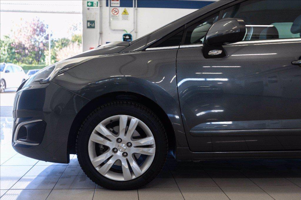 PEUGEOT 5008 1.6 bluehdi Active s&s 120cv 7p.ti del 2016