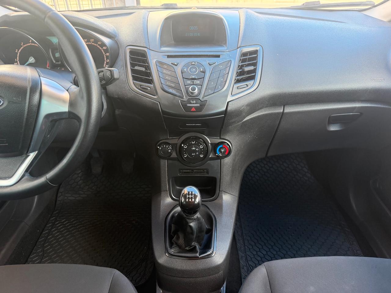 Ford Fiesta 1.2 82CV 5 porte Titanium