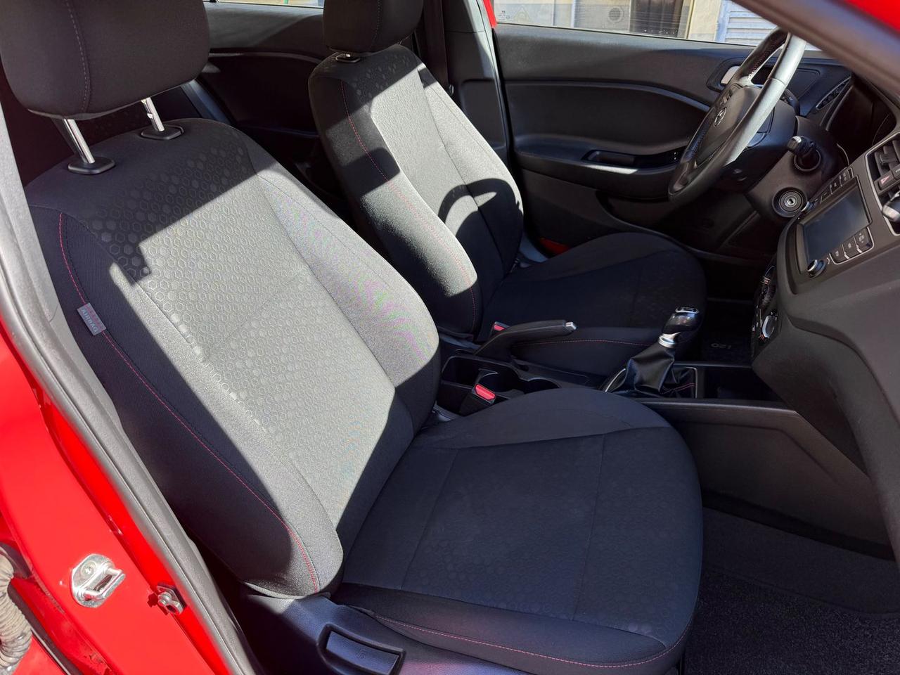 Hyundai i20 Comfort 1.2 75cv #7508