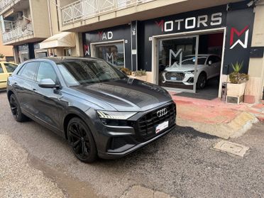 Audi Q8 50 TDI 286 CV quattro S-line