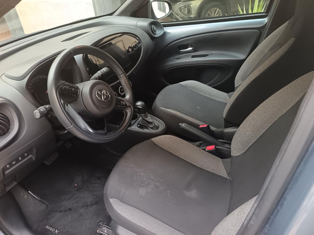 Toyota Aygo X 1.0-72 CV Active S-CVT Automatica