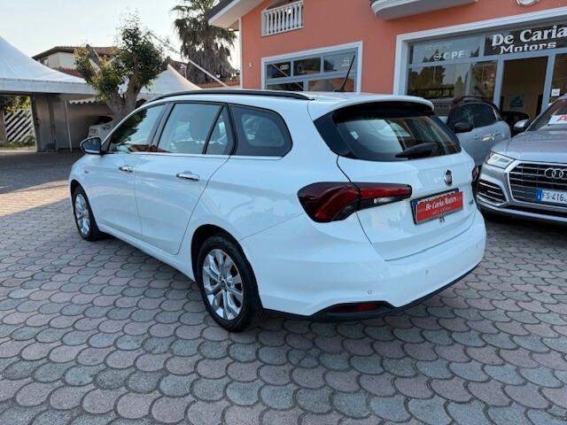 FIAT Tipo SW 1.6 M.J 120CV Lounge - 2017