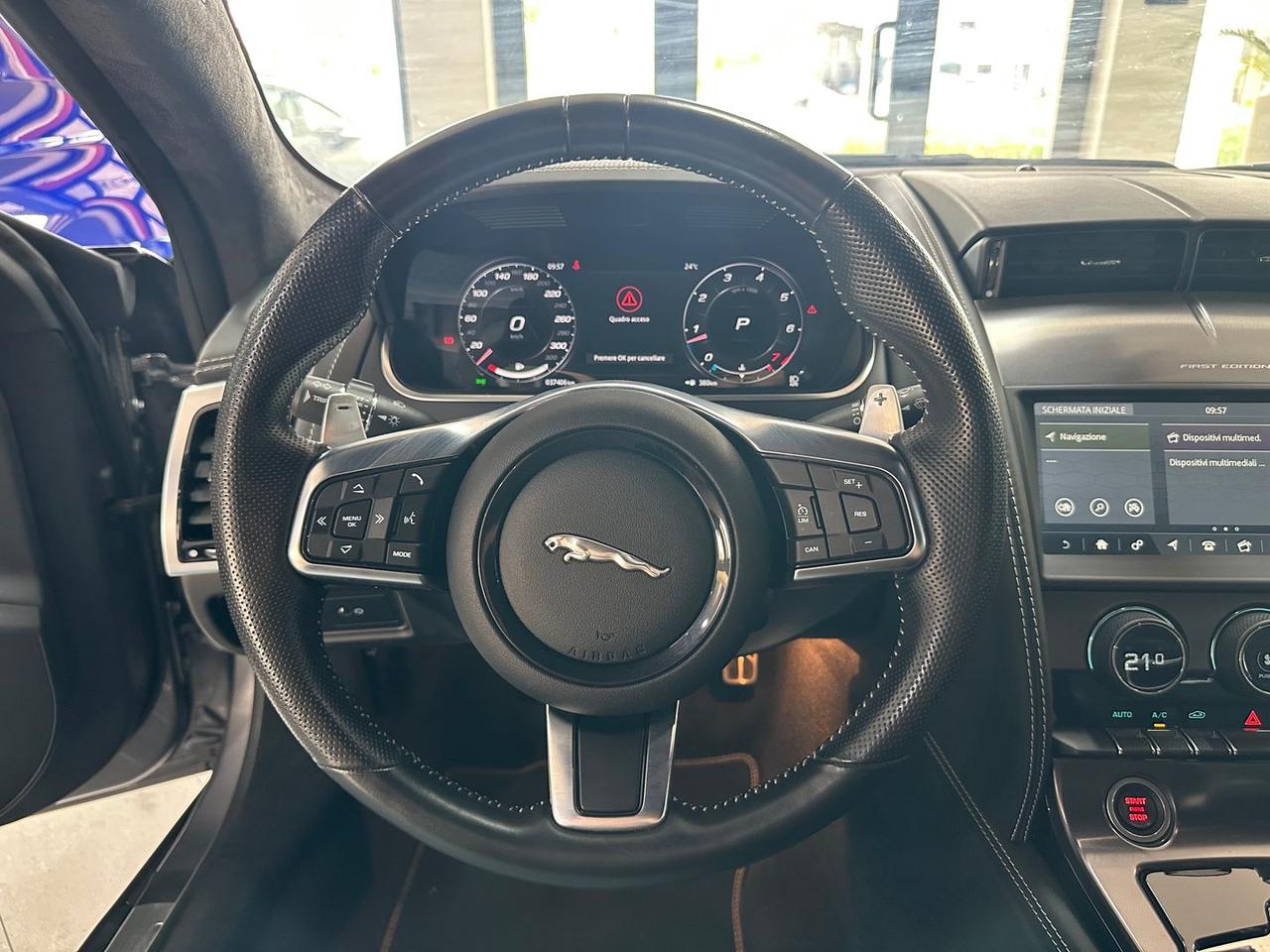 Jaguar F-Type First Edition 2.0 P 300 #5749