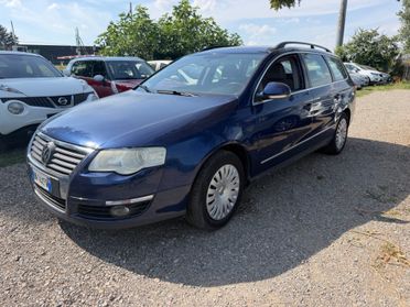 Volkswagen Passat 1.9 TDI/105CV DPF Var. Comf.