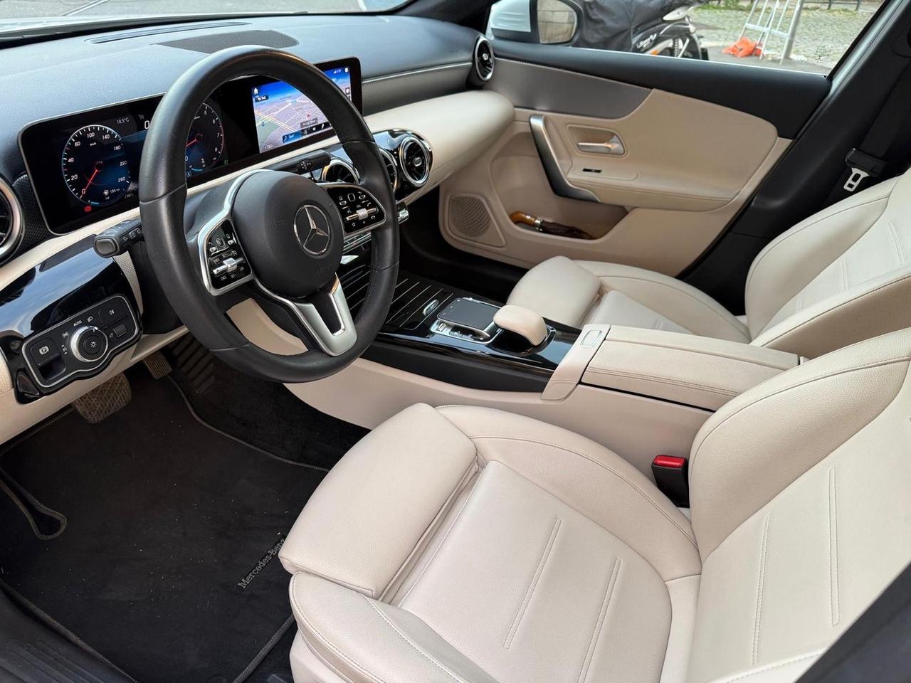 Mercedes-Benz A 200 Sport A 200 #7415