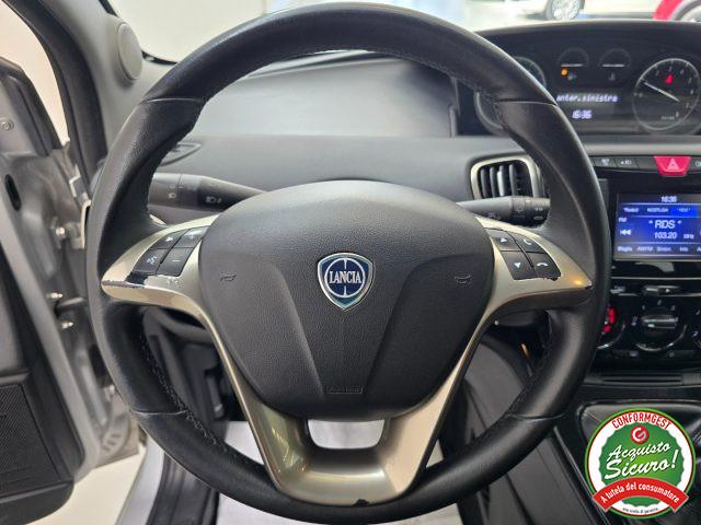 LANCIA Ypsilon 1.2 69 CV 5 porte Gold