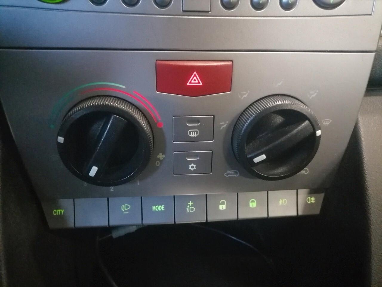 Lancia Ypsilon 1.4 E-Collection Ecochic GPL