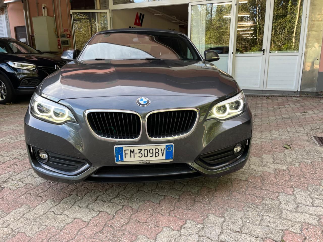 Bmw 220 220i Cabrio Luxury aut.