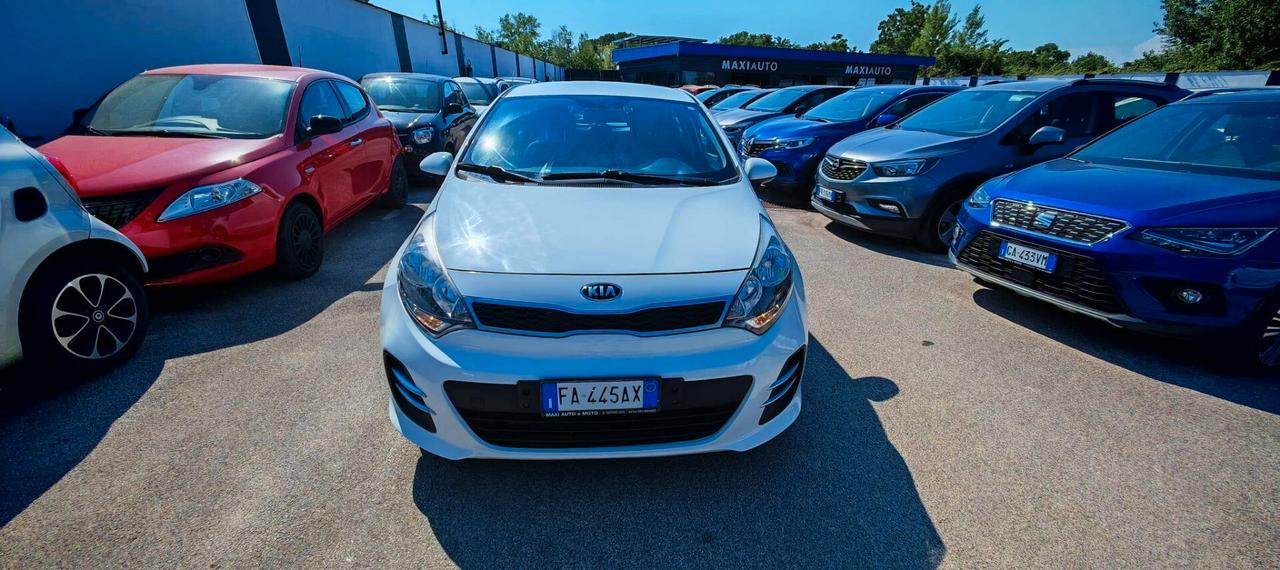 Kia Rio 1.1 CRDi 5p. Cool