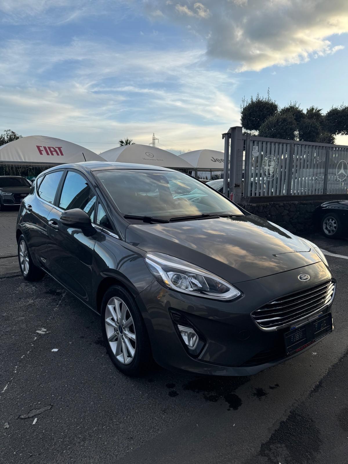 Ford Fiesta 1.5 EcoBlue 5 porte Vignale