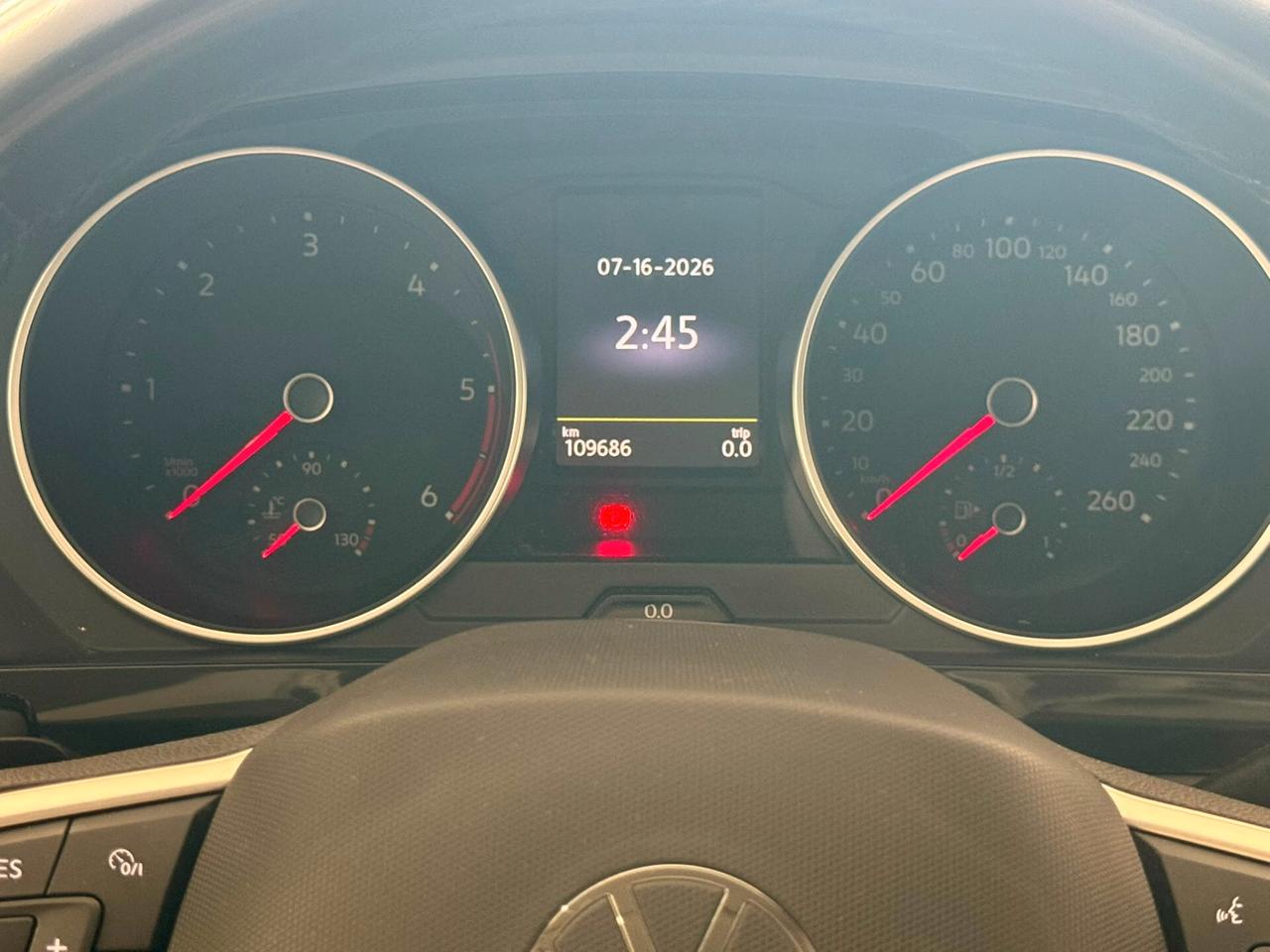Volkswagen Tiguan 2.0 TDI 150CV SCR DSG R-Line AUTOMATICA