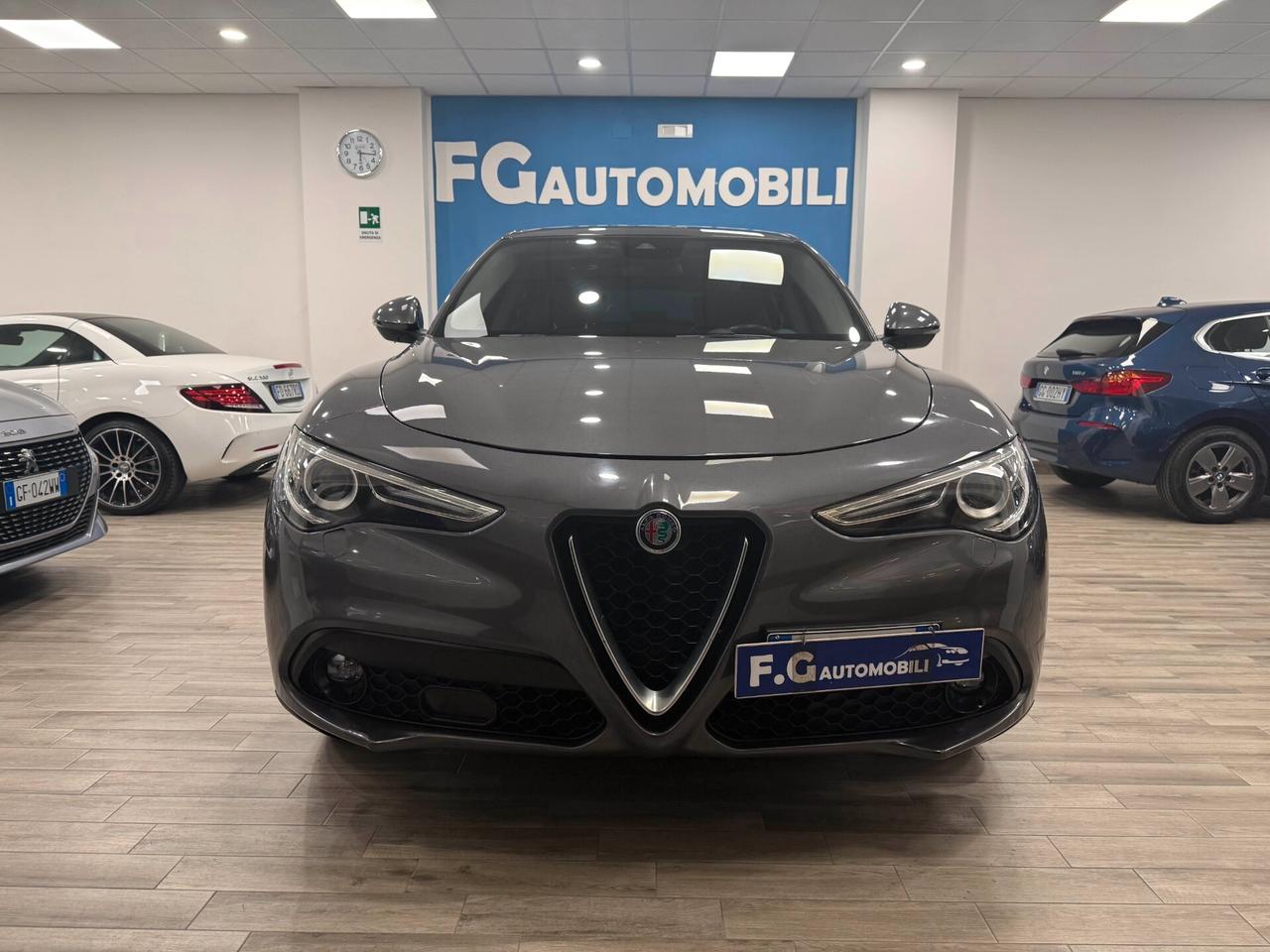 Alfa Romeo Stelvio 2.2 Turbodiesel 180 CV AT8 RWD Executive