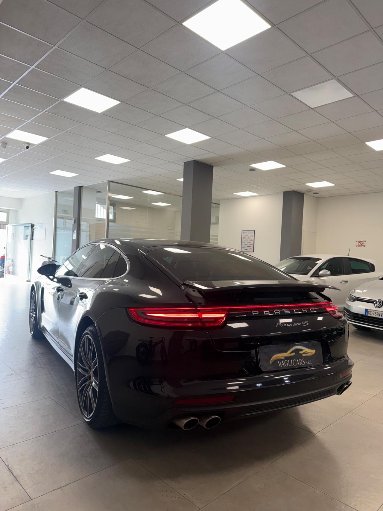 Porsche Panamera 4.0 4S Diesel