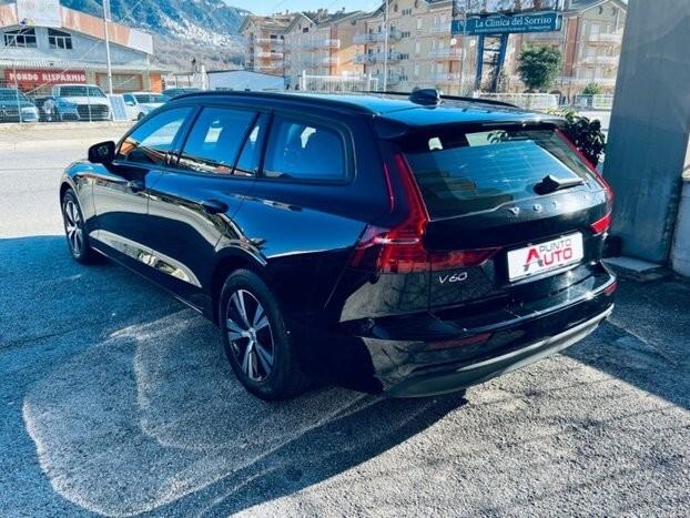 VOLVO V60 D3 Geartronic COCKPIT- CARPLAY