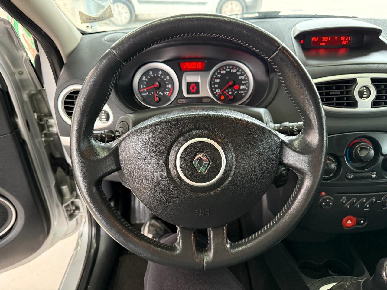 RENAULT CLIO 2007 1.2 BENZINA 75CV 80.000 KM