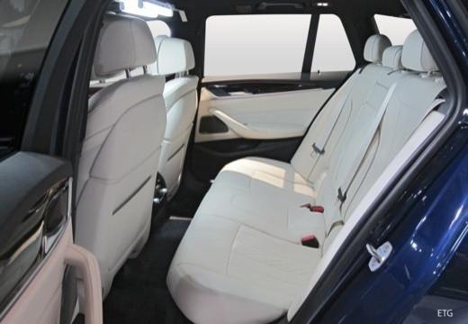 BMW Serie 5 G31 2017 Touring - 520d Touring Msport auto