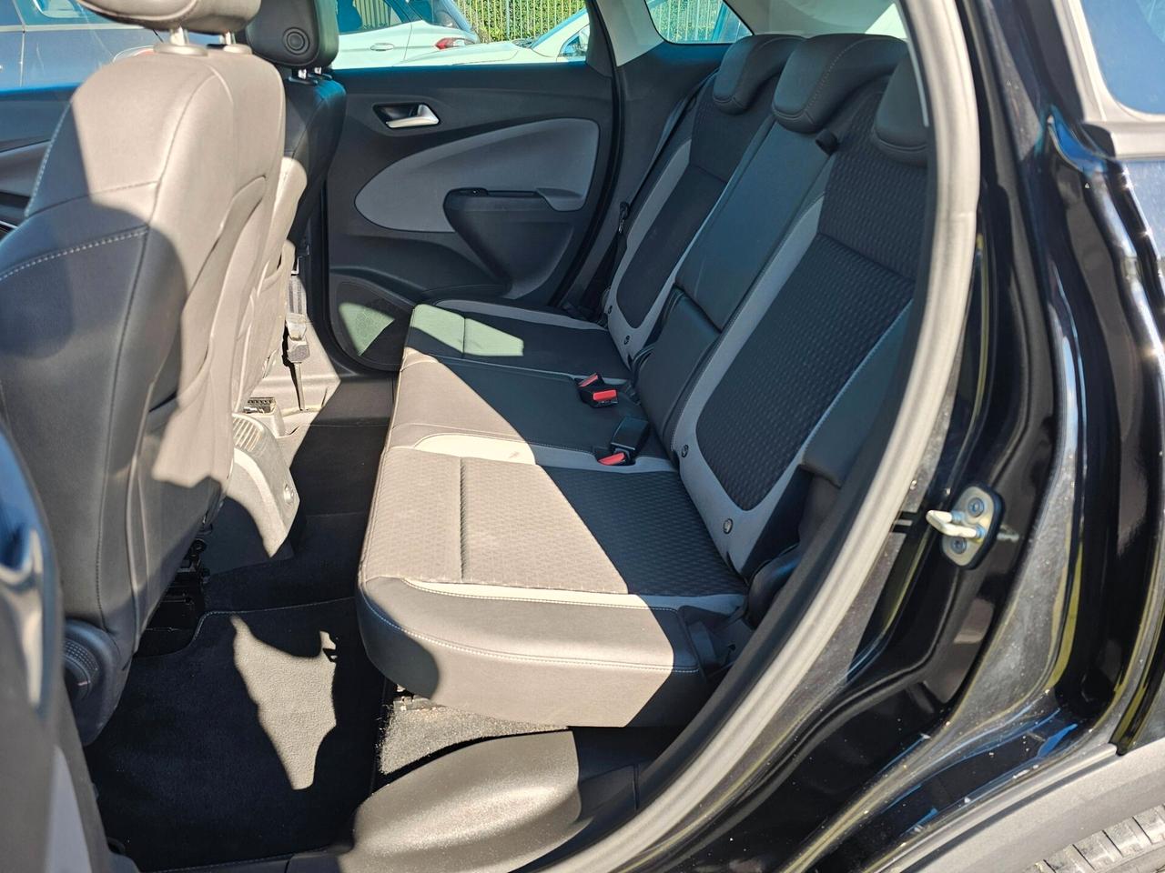 Opel Crossland X 1.6 ECOTEC D 8 Innovation Full optional