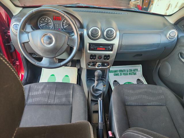 DACIA Sandero Stepway 1.6 Benzina ( TAGLIANDATA )