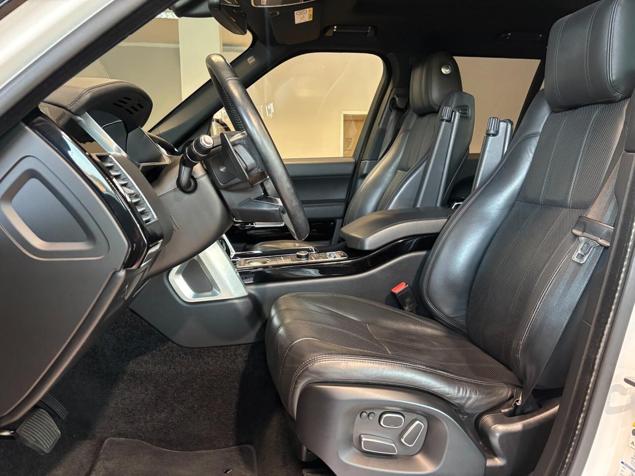 Land Rover Range Rover 3.0 tdV6 Vogue auto