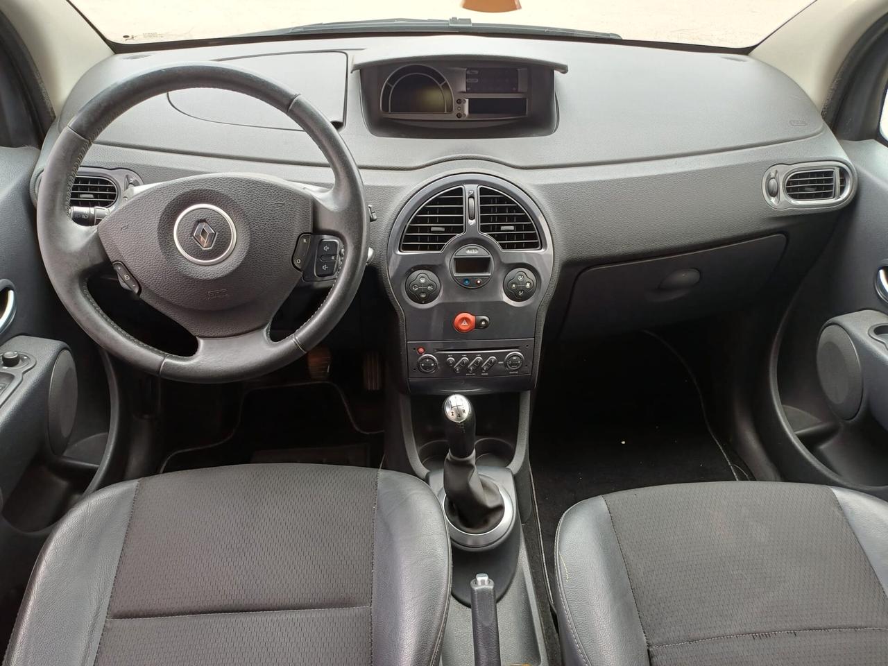 Renault Modus Grand 1.2 benzina BELLA - 2011