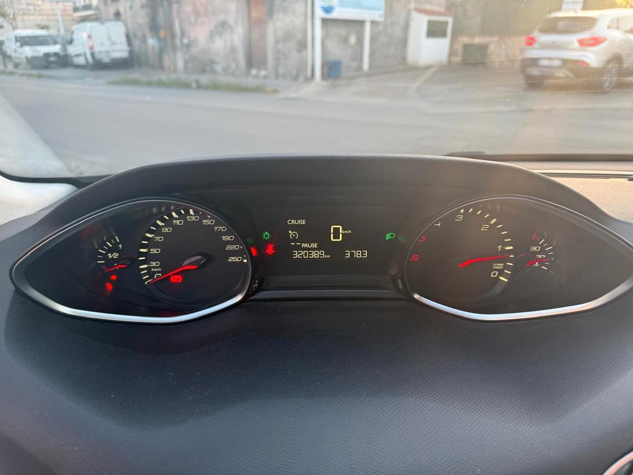 Peugeot 308 BlueHDi 120 S&S EAT6 SW GT Line