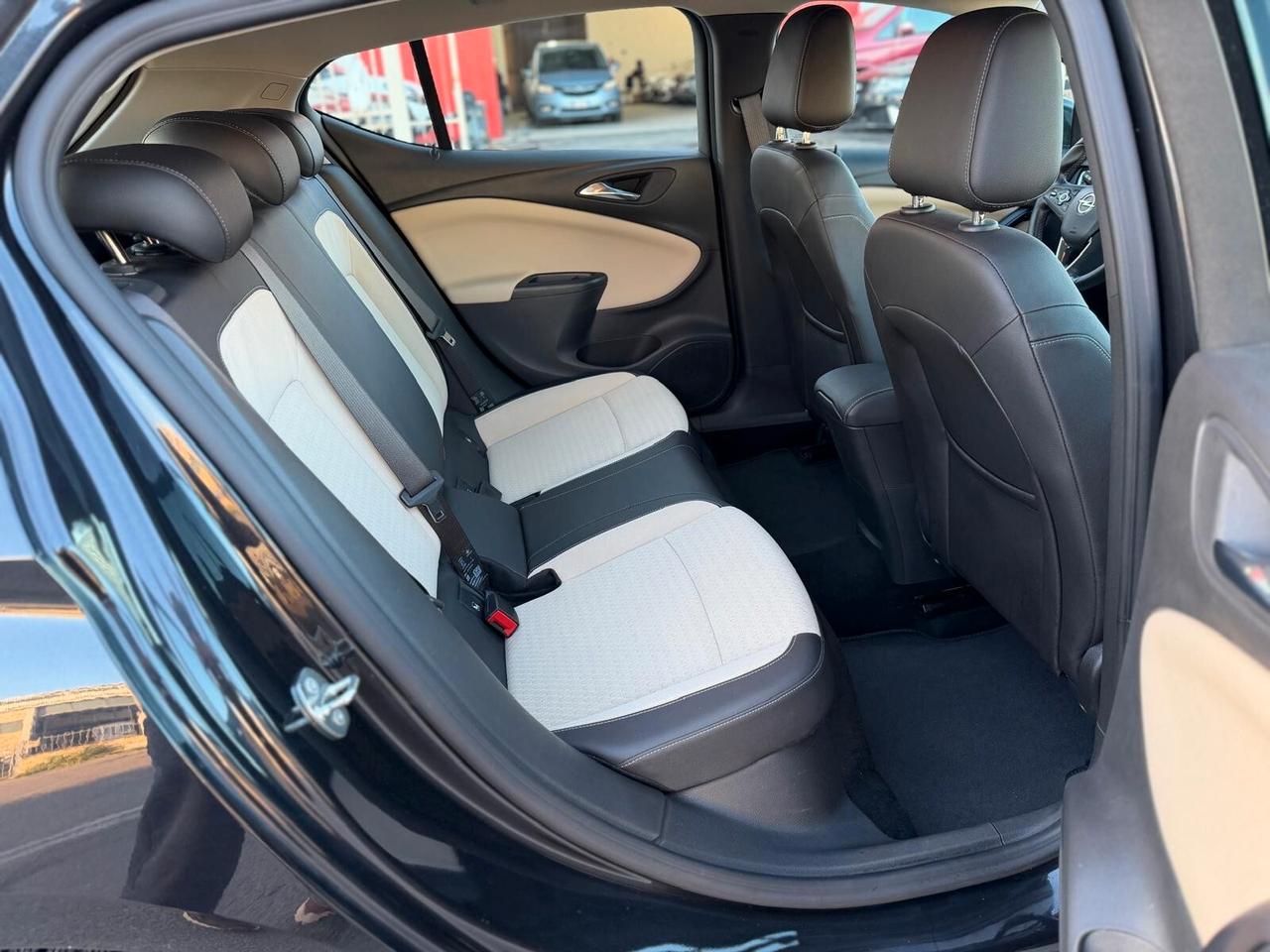 Opel Astra 1.6 cdti 110cv S&S 5p INNOVATION