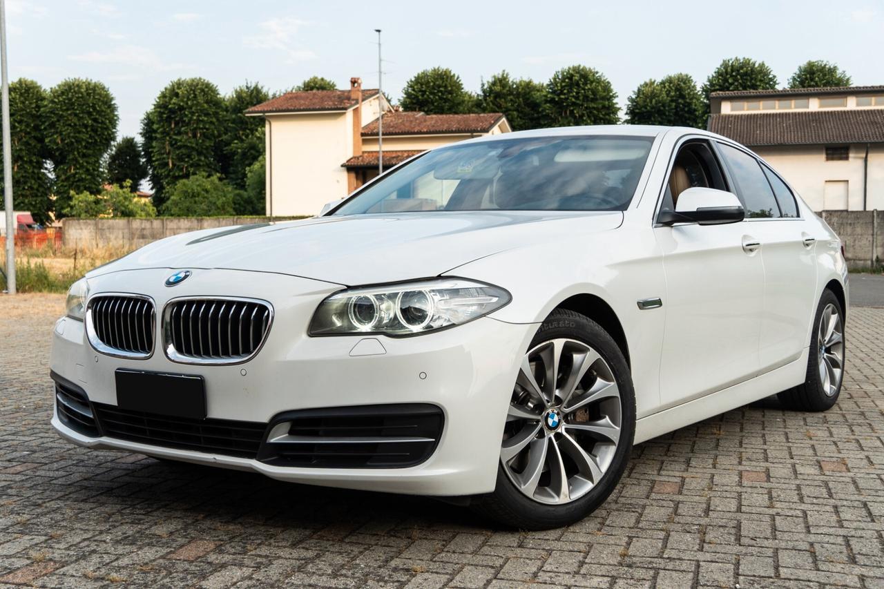 BMW 530d xDrive Luxury Steptronic - 2015