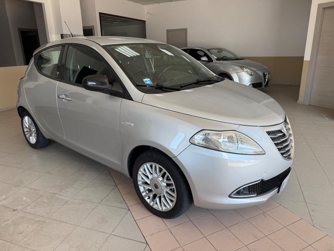 Lancia Ypsilon 1.3 MJT 16V 95 CV 5 porte S&S Platinum