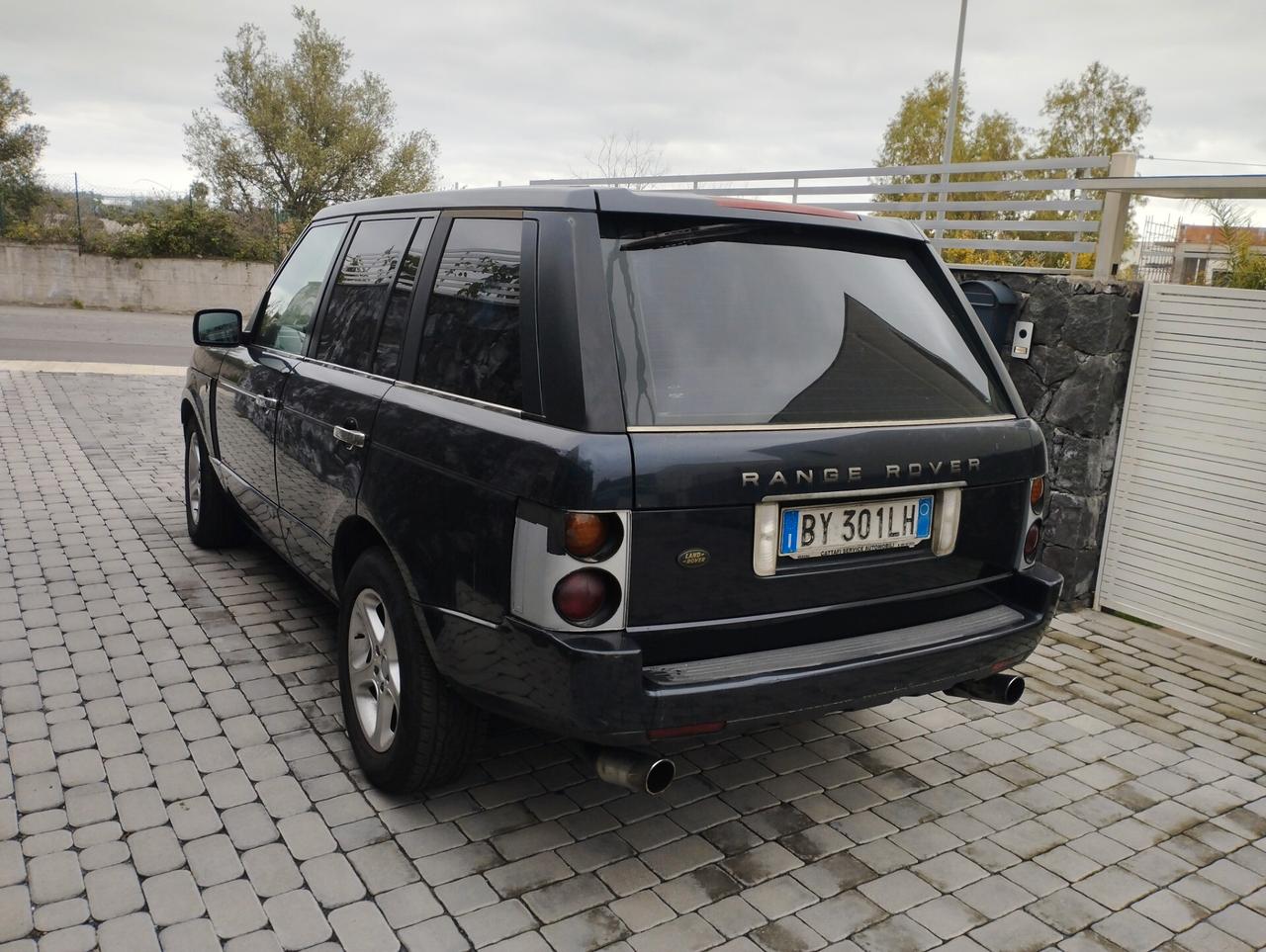 Land Rover Range Rover Range Rover 3.0 Td6 Vogue Foundry