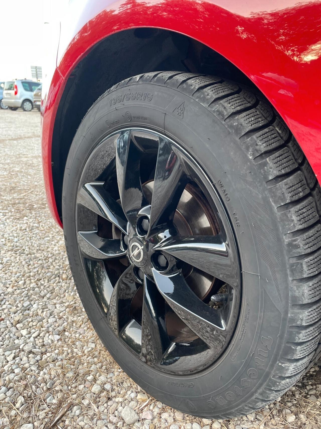 Opel Adam 1.4 87 CV GPL Tech Jam